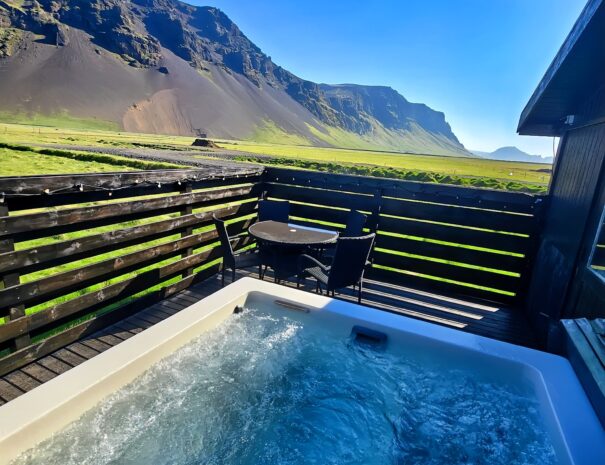 {"data":{"pictureId":"037e20687784435cb2d852a0c287db9f","appversion":"4.9.0","stickerId":"","filterId":"","infoStickerId":"","imageEffectId":"","playId":"","activityName":"","os":"android","product":"retouch","originAppId":"7356","exportType":"","editType":"","alias":"","enterFrom":"enter_launch","ugExtraParams":"","capabilityKey":"","capabilityExtra":""},"source_type":"hypic","tiktok_developers_3p_anchor_params":"{"client_key":"awgvo7gzpeas2ho6","template_id":"","filter_id":[]}"}