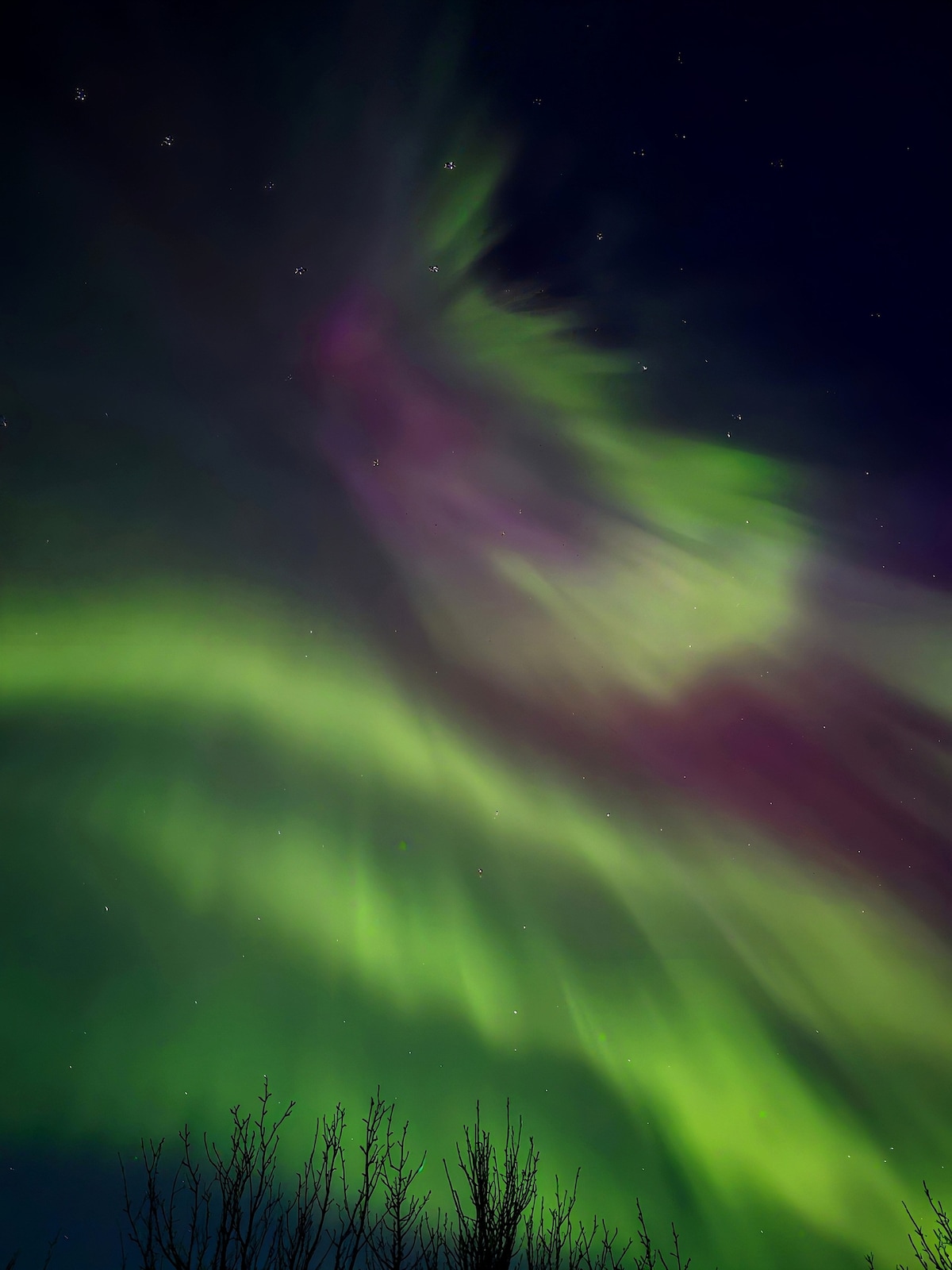 seljalandsfoss-cabin-bathroom