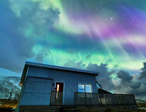 Seljanlandsfoss family cabin in south Iceland
