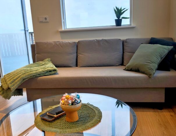 {"data":{"source_platform":"mobile_2","pictureId":"5f1a544cae364800952bd83fc4ddb770","appversion":"8.4.0","stickerId":"","filterId":"","infoStickerId":"","imageEffectId":"","playId":"","activityName":"","os":"android","product":"retouch","originAppId":"7356","exportType":"","editType":"","alias":"","enterFrom":"enter_launch","capability_key":["edit"],"capability_extra_v2":{"edit":[{"panel":"composition"}]},"effect_type":"tool","effect_id":"edit"},"source_type":"hypic","tiktok_developers_3p_anchor_params":"{"client_key":"awgvo7gzpeas2ho6","template_id":"","filter_id":[],"capability_key":["edit"],"capability_extra_v2":{"edit":[{"panel":"composition"}]}}"}