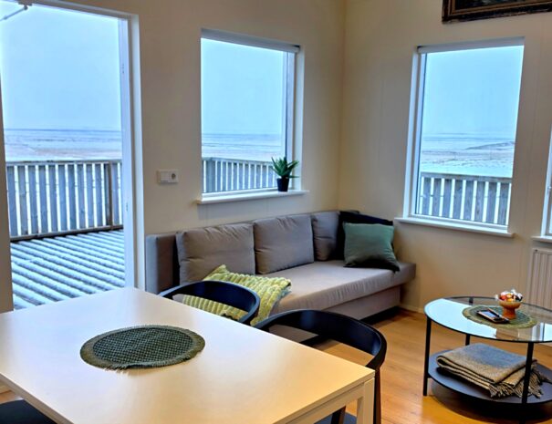 {"data":{"source_platform":"mobile_2","pictureId":"bc73ade6e3974a82abc31a7c7d9fc7ae","appversion":"8.4.0","stickerId":"","filterId":"","infoStickerId":"","imageEffectId":"","playId":"","activityName":"","os":"android","product":"retouch","originAppId":"7356","exportType":"","editType":"","alias":"","enterFrom":"enter_launch","capability_key":["edit"],"capability_extra_v2":{"edit":[{"panel":"composition"}]},"effect_type":"tool","effect_id":"edit"},"source_type":"hypic","tiktok_developers_3p_anchor_params":"{"client_key":"awgvo7gzpeas2ho6","template_id":"","filter_id":[],"capability_key":["edit"],"capability_extra_v2":{"edit":[{"panel":"composition"}]}}"}