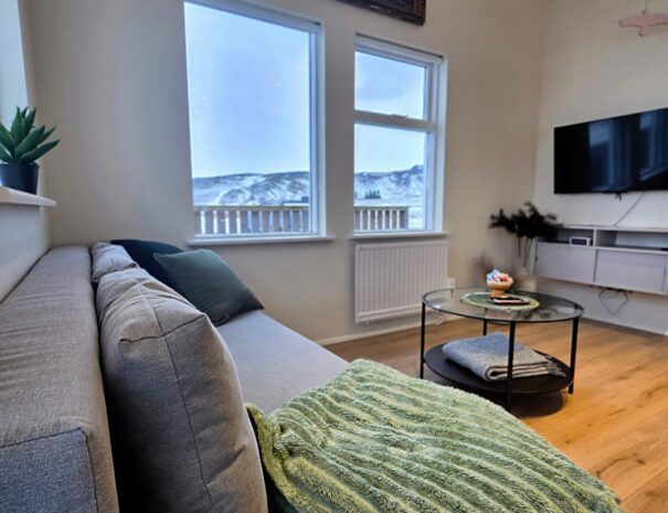 {"data":{"source_platform":"mobile_2","pictureId":"6e33c8fcc3864580908c6fe1132cafac","appversion":"8.4.0","stickerId":"","filterId":"","infoStickerId":"","imageEffectId":"","playId":"","activityName":"","os":"android","product":"retouch","originAppId":"7356","exportType":"","editType":"","alias":"","enterFrom":"enter_launch","capability_key":["edit"],"capability_extra_v2":{"edit":[{"panel":"composition"}]},"effect_type":"tool","effect_id":"edit"},"source_type":"hypic","tiktok_developers_3p_anchor_params":"{"client_key":"awgvo7gzpeas2ho6","template_id":"","filter_id":[],"capability_key":["edit"],"capability_extra_v2":{"edit":[{"panel":"composition"}]}}"}