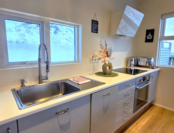 {"data":{"source_platform":"mobile_2","pictureId":"be47633919644c9fabf6d27f1d6274ef","appversion":"8.4.0","stickerId":"","filterId":"","infoStickerId":"","imageEffectId":"","playId":"","activityName":"","os":"android","product":"retouch","originAppId":"7356","exportType":"","editType":"","alias":"","enterFrom":"enter_launch","capability_key":["edit"],"capability_extra_v2":{"edit":[{"panel":"composition"}]},"effect_type":"tool","effect_id":"edit"},"source_type":"hypic","tiktok_developers_3p_anchor_params":"{"client_key":"awgvo7gzpeas2ho6","template_id":"","filter_id":[],"capability_key":["edit"],"capability_extra_v2":{"edit":[{"panel":"composition"}]}}"}