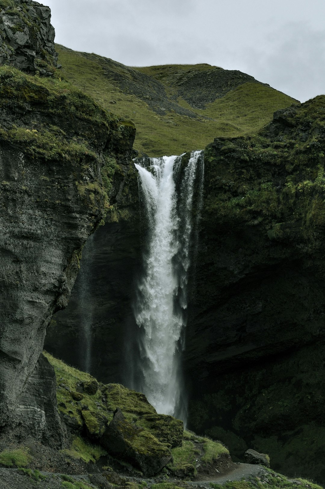 Kvernufoss waterfall