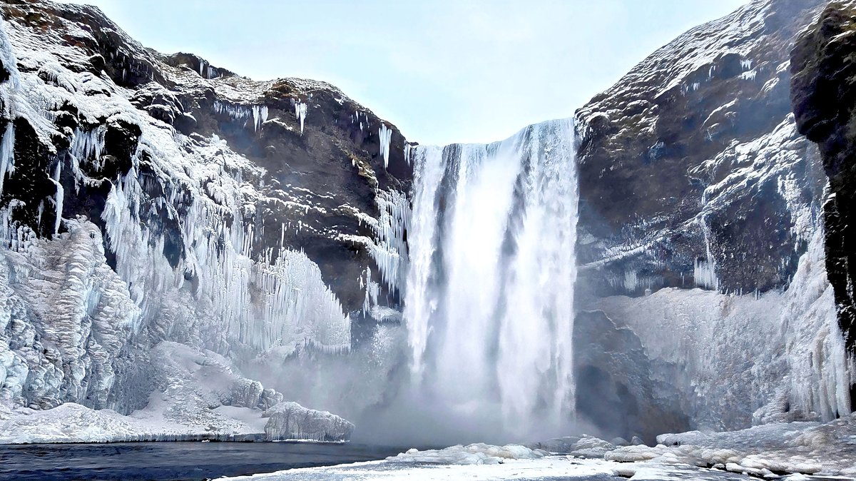 Skogafoss waterfall